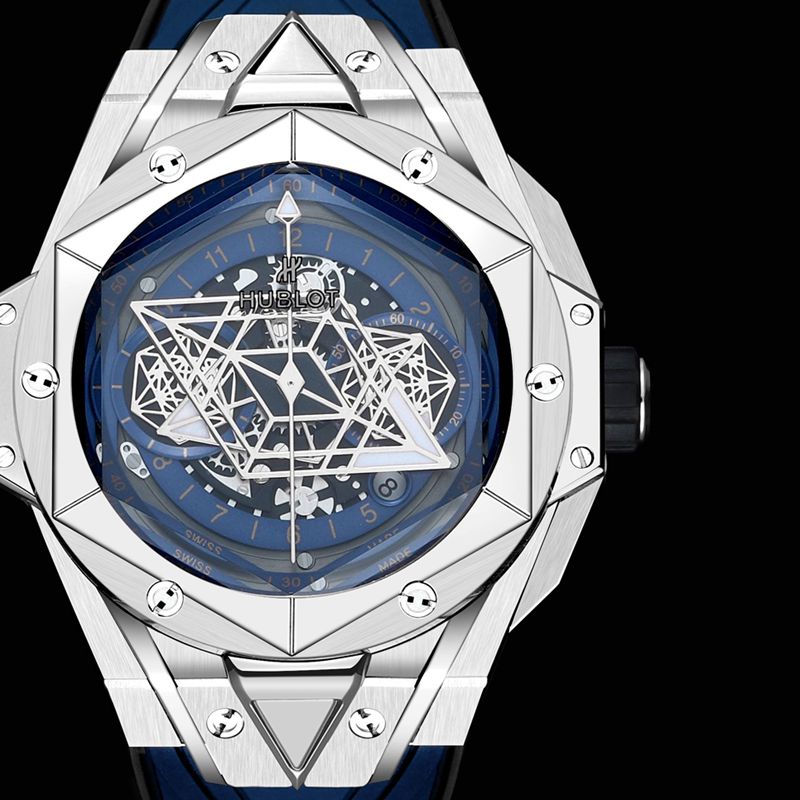 Hublot宇舶高仿手表全新BigBangSangBleuII刺青男士机械腕表