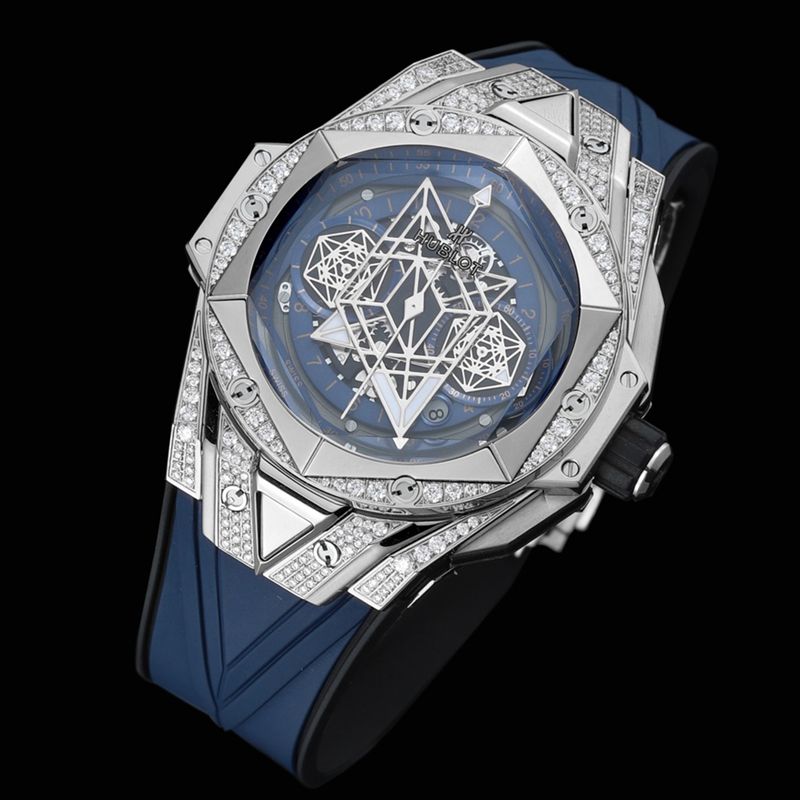 Hublot宇舶高仿手表全新BigBangSangBleuII刺青男士机械腕表