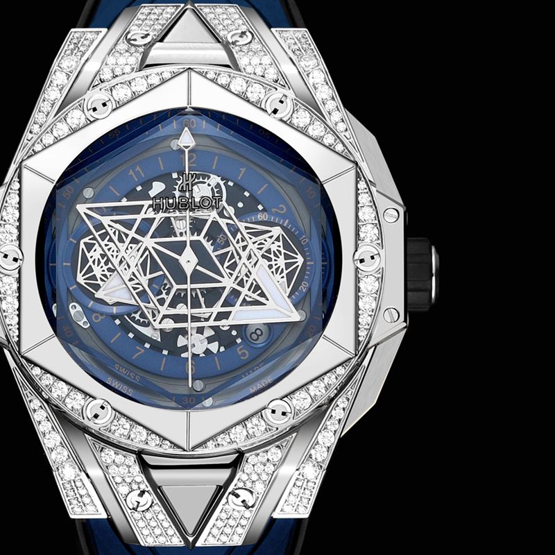 Hublot宇舶高仿手表全新BigBangSangBleuII刺青男士机械腕表