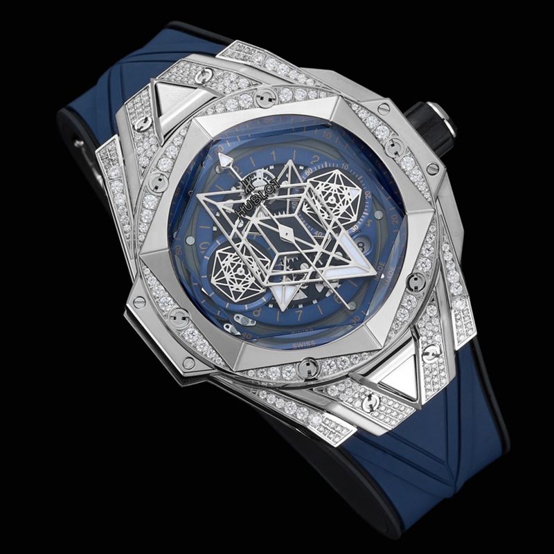 Hublot宇舶高仿手表全新BigBangSangBleuII刺青男士机械腕表