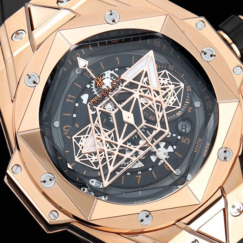 Hublot宇舶高仿手表全新BigBangSangBleuII刺青男士机械腕表